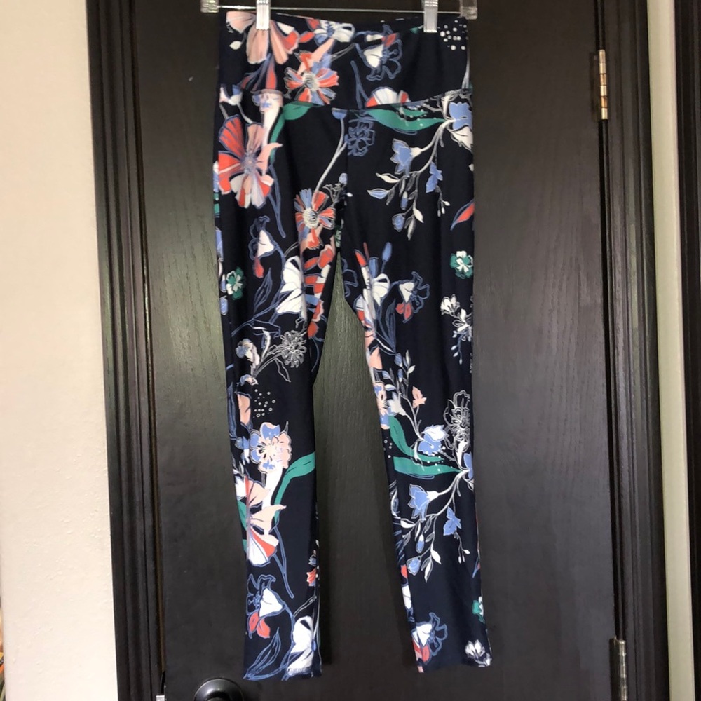Navy/ Floral leggings